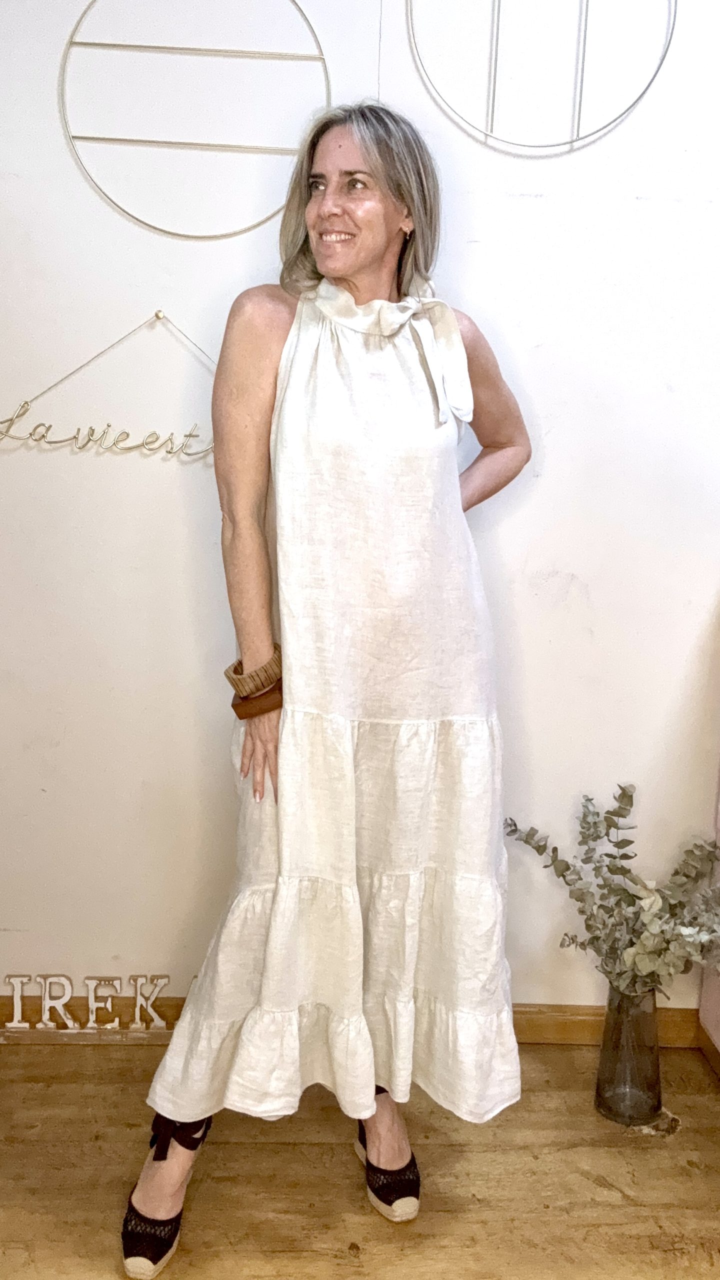 VESTIDO HALTER LINOA